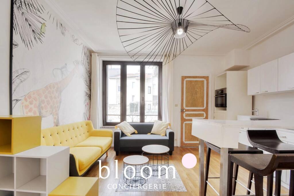 Superbe Au Coeur De La Vielle 4 Voyageurs + Garage Apartment *